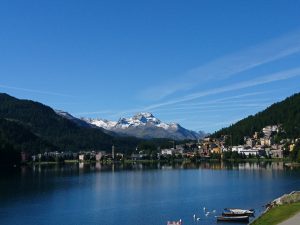 Blick über den St. Moritzersee