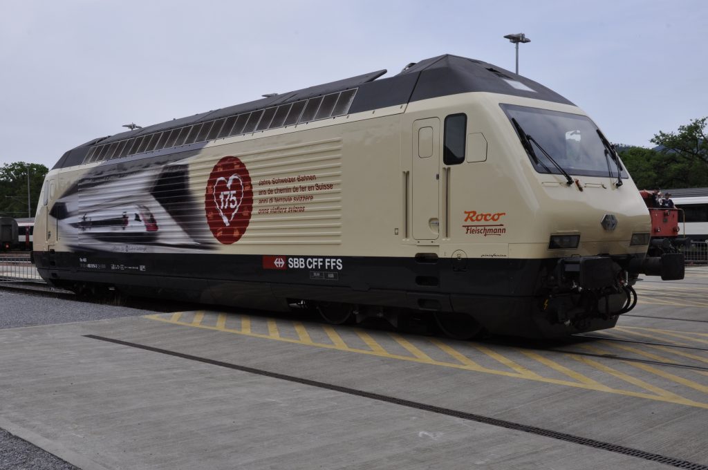 Jubiläumslok "175 Jahre Schweizer Bahnen"