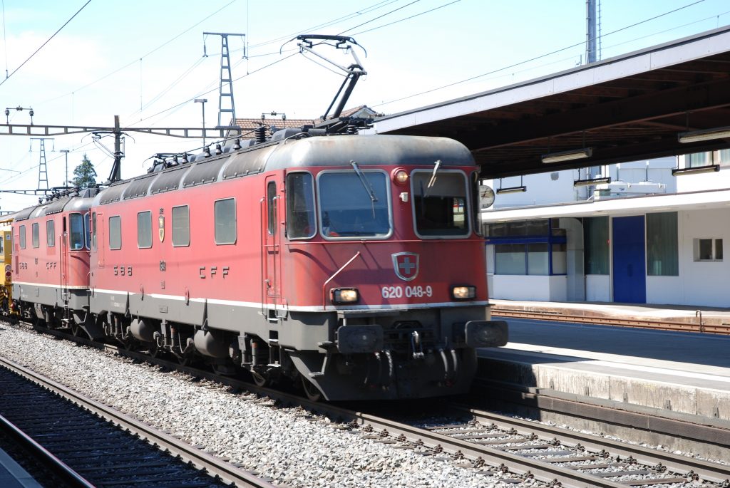 Re 620 048