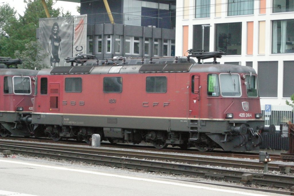 Re 420 240