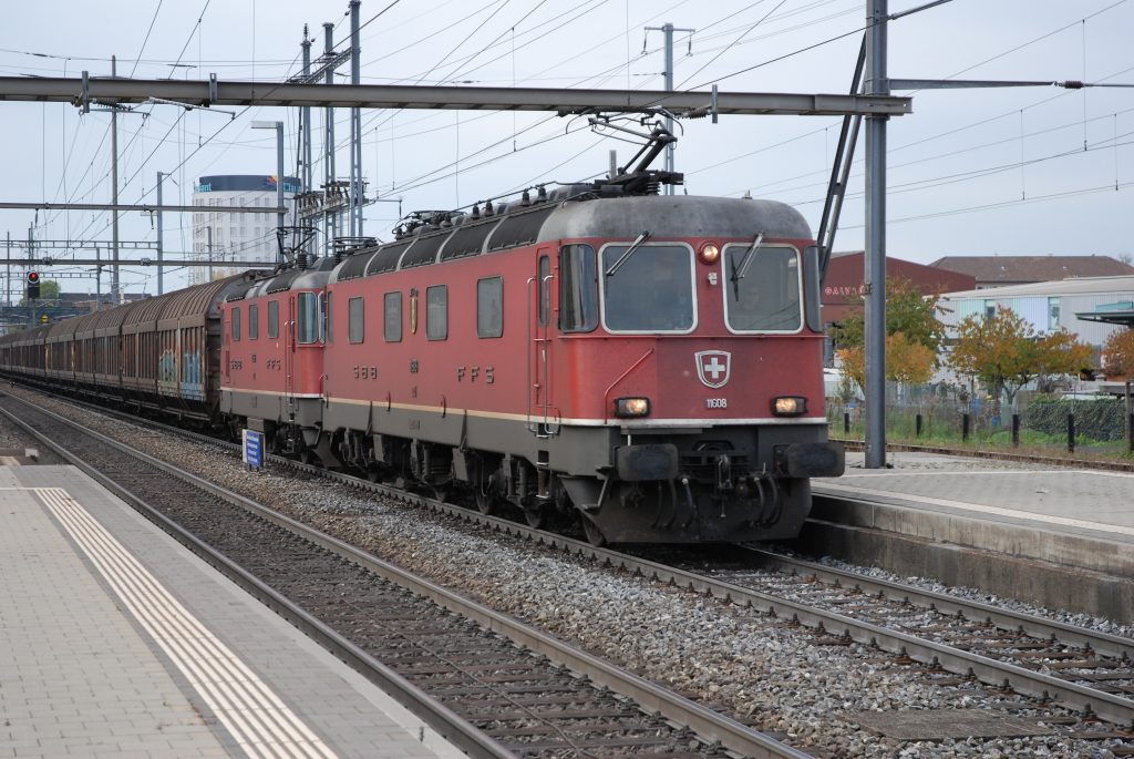 Re 620 008