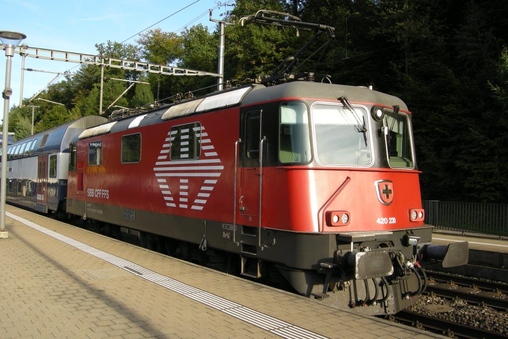 Re 420 230