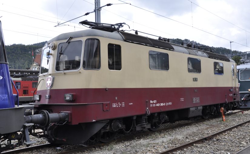 Re 421 393