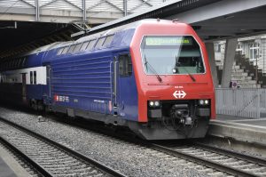 Re 450 053