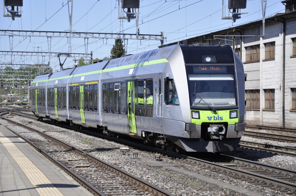 RABe 535 106