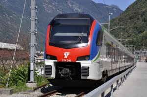 RABe 524 306